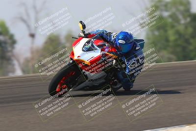 media/Sep-20-2025-TrackDaz (Sat) [[27f0cde673]]/B Group/1120am (Turn 2)/